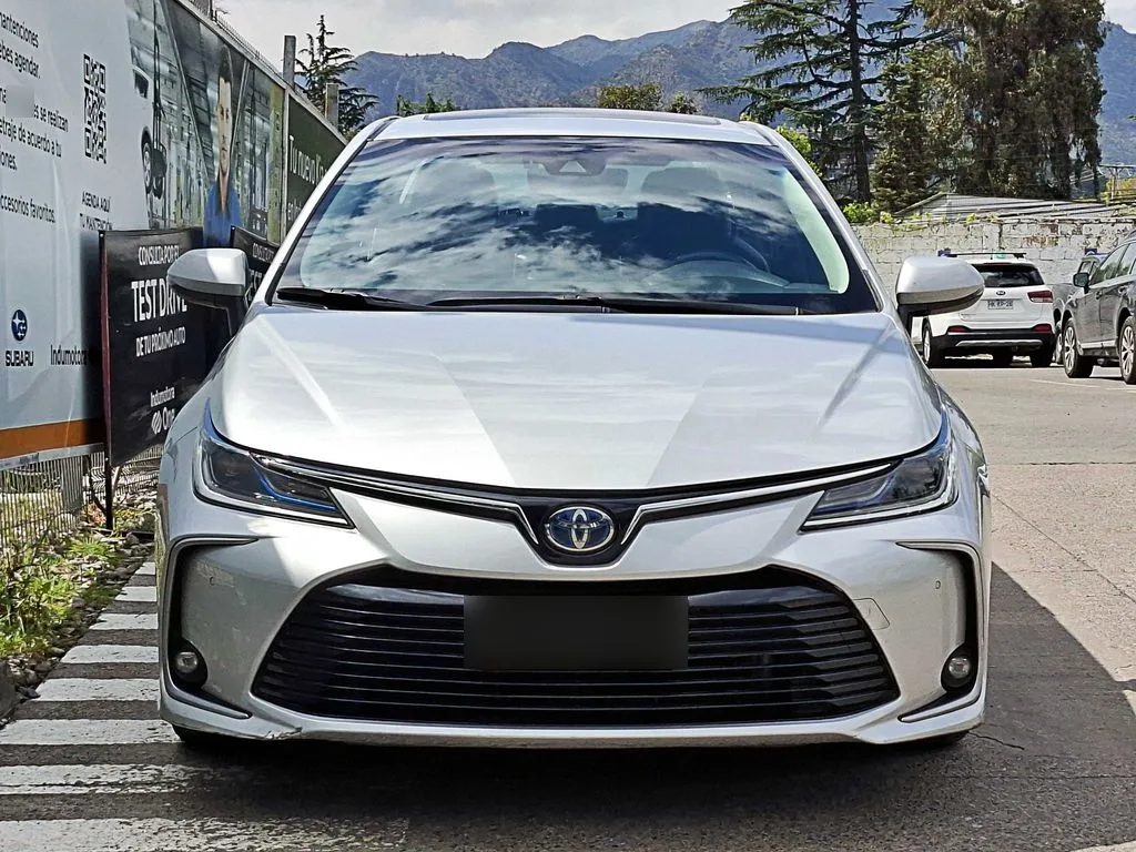 Toyota Corolla Hybrid 1.8 Cvt At 4p año 2022