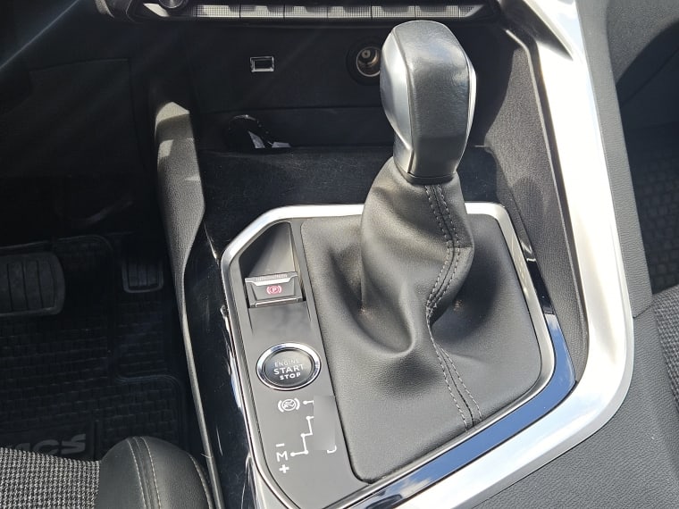 Peugeot 3008 3008 Blue Hdi 130 Eat8 1.5 Aut año 2021