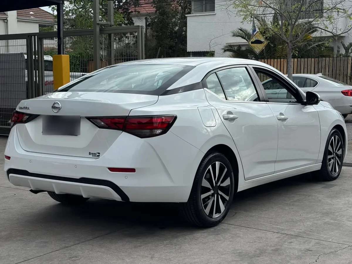 Nissan SENTRA 2.0 Advance At año 2023