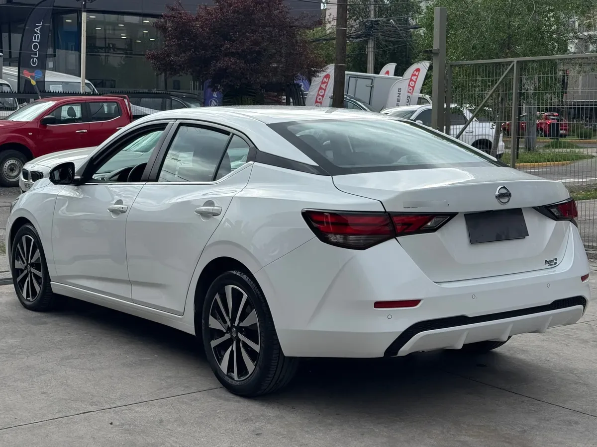 Nissan SENTRA 2.0 Advance At año 2023