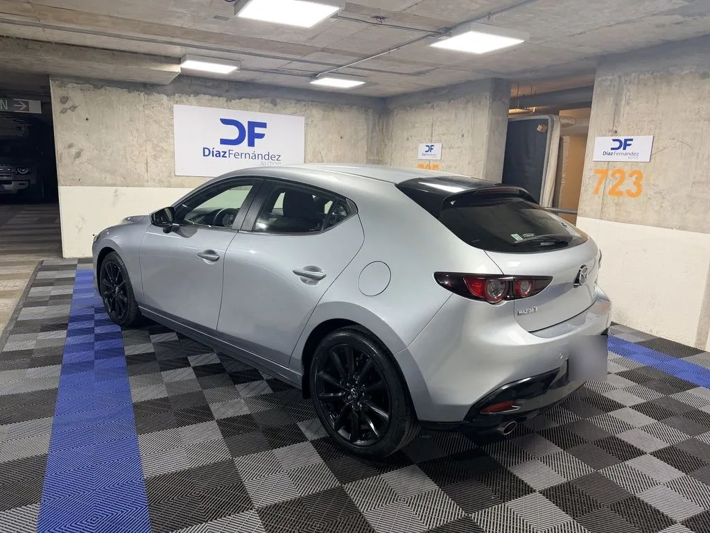 Mazda 3 Sport 2.0 año 2021