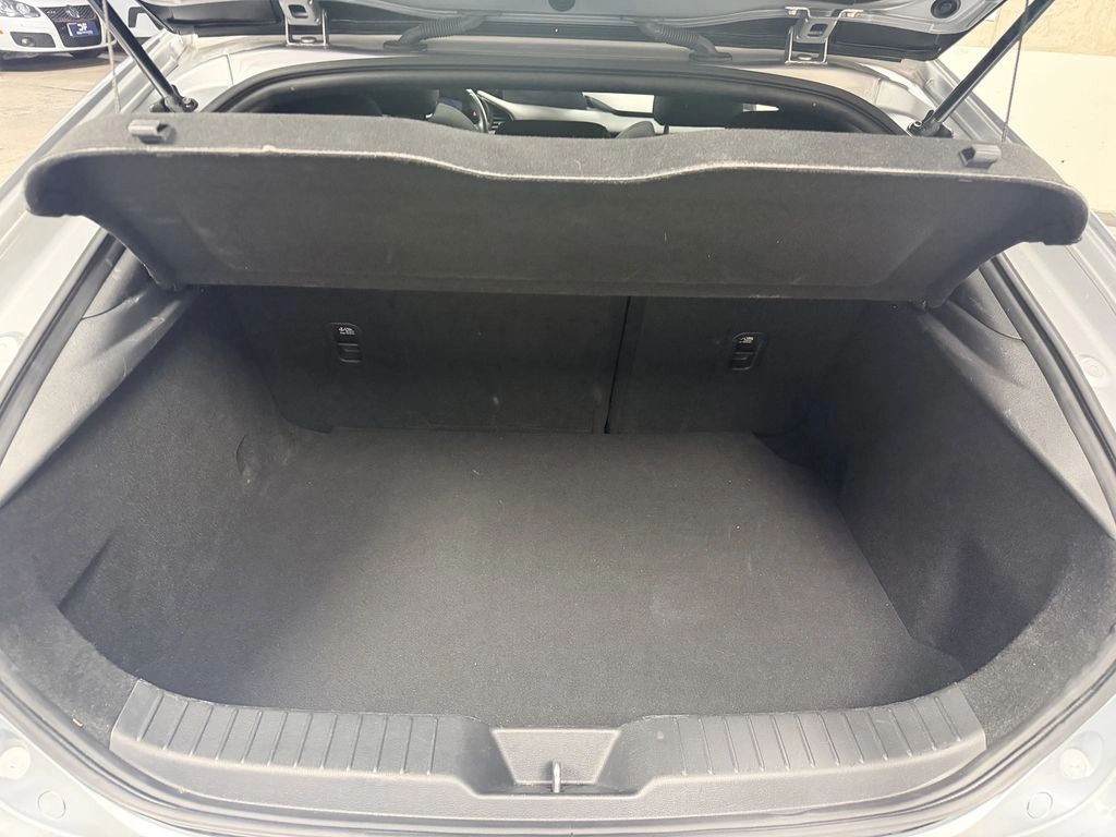 Mazda 3 Sport 2.0 año 2021