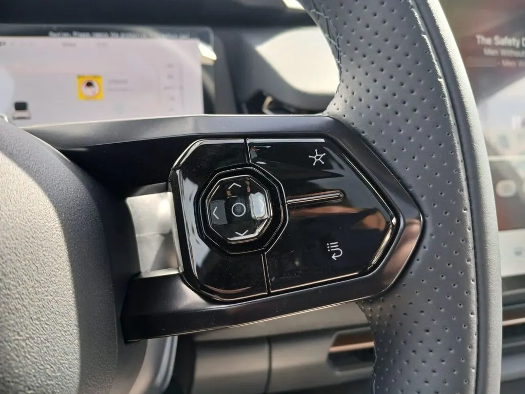 Lynk&Co 08 08 Halo 1.5t Hibrido año 2027