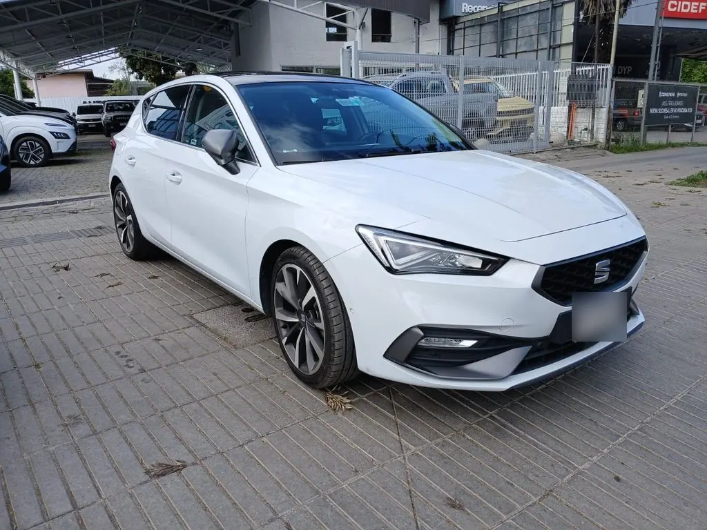 Seat Leon Leon Fr 1.4 Tsi At año 2023