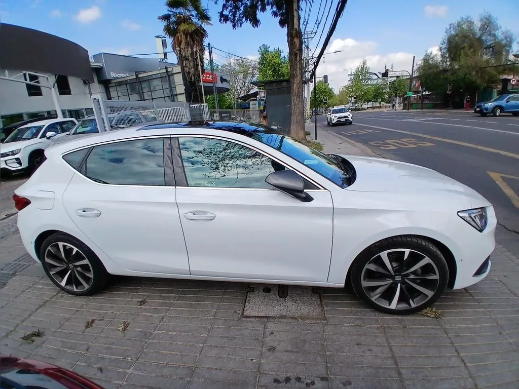 Seat Leon Leon Fr 1.4 Tsi At año 2023