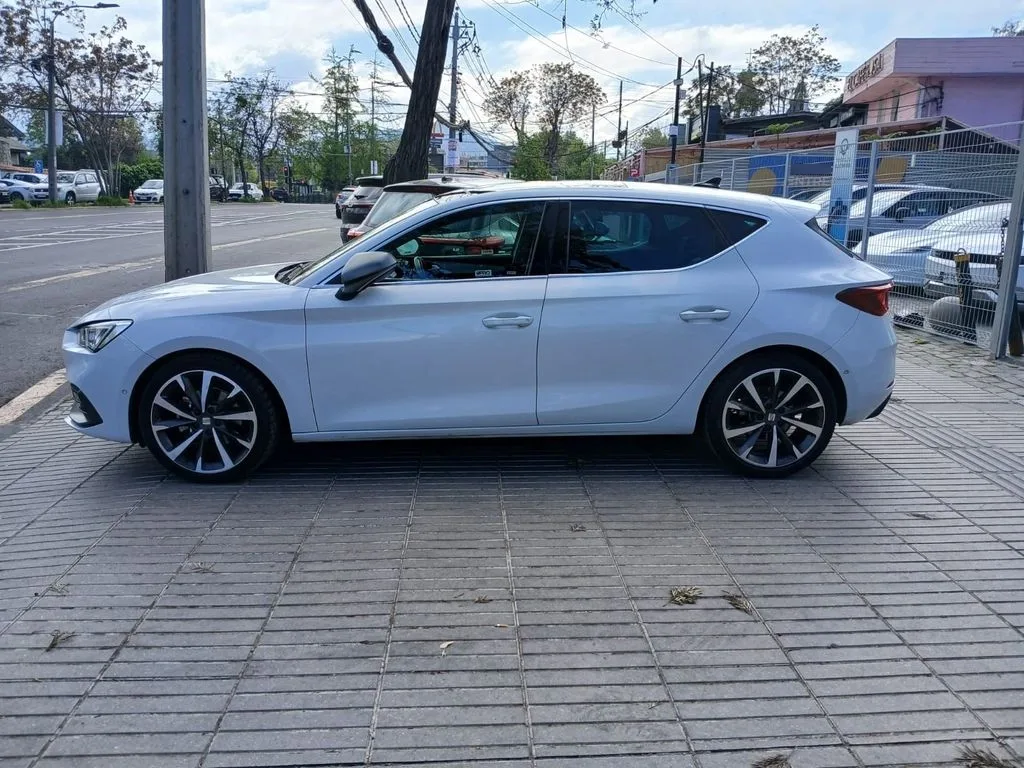 Seat Leon Leon Fr 1.4 Tsi At año 2023