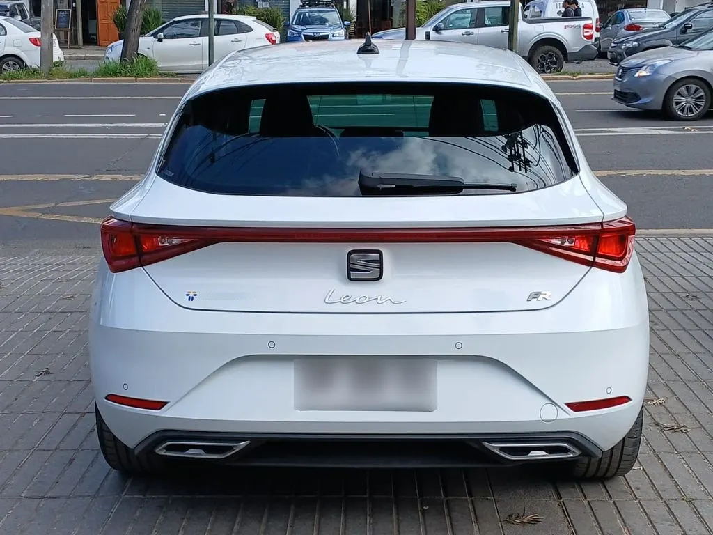Seat Leon Leon Fr 1.4 Tsi At año 2023