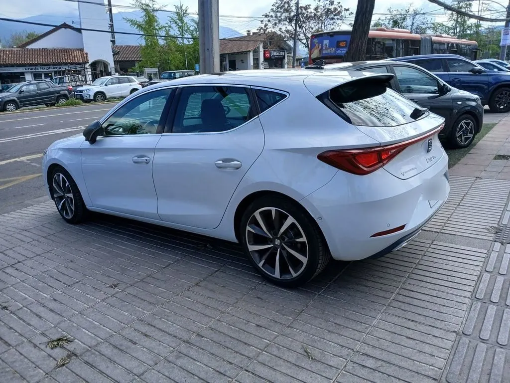 Seat Leon Leon Fr 1.4 Tsi At año 2023