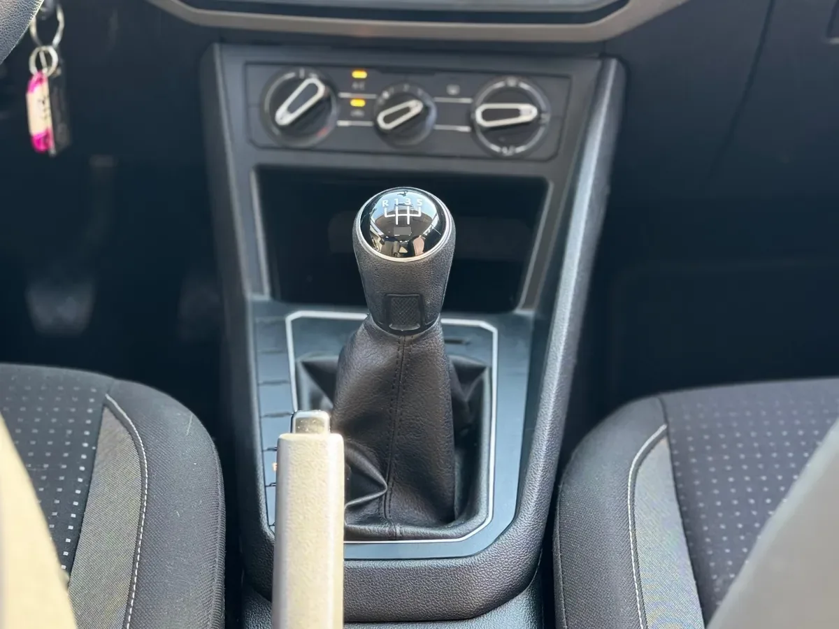 Volkswagen VIRTUS 1.6 Comfortline Mt año 2021