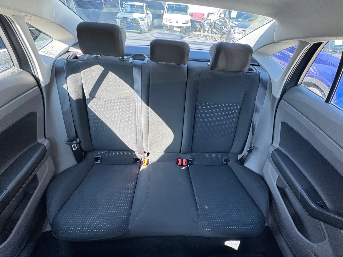 Volkswagen VIRTUS 1.6 Comfortline Mt año 2021