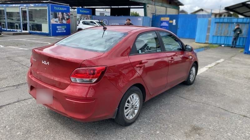 Kia Soluto 1.4 Ex Full 4x2 Srf Mt 4p año 2025