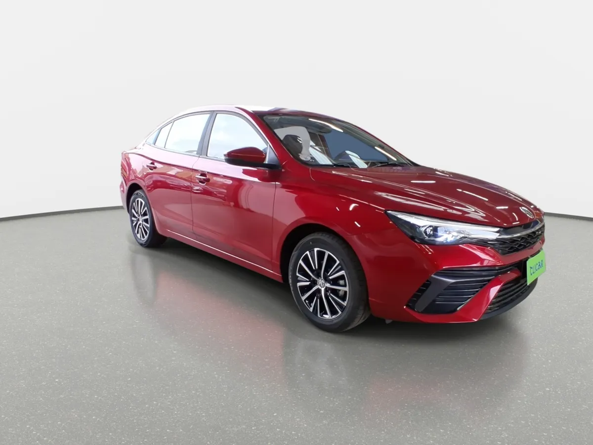 MG 5 1.5 Com 4x2 Mt 4p año 2026