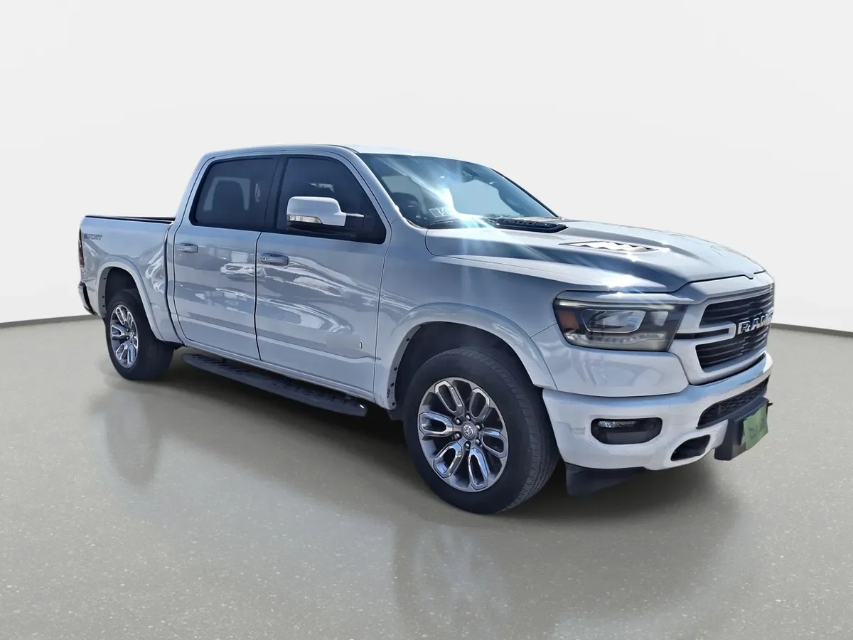 Ram 1500 5.7 Laramie Sport 4x4 At 4p año 2022