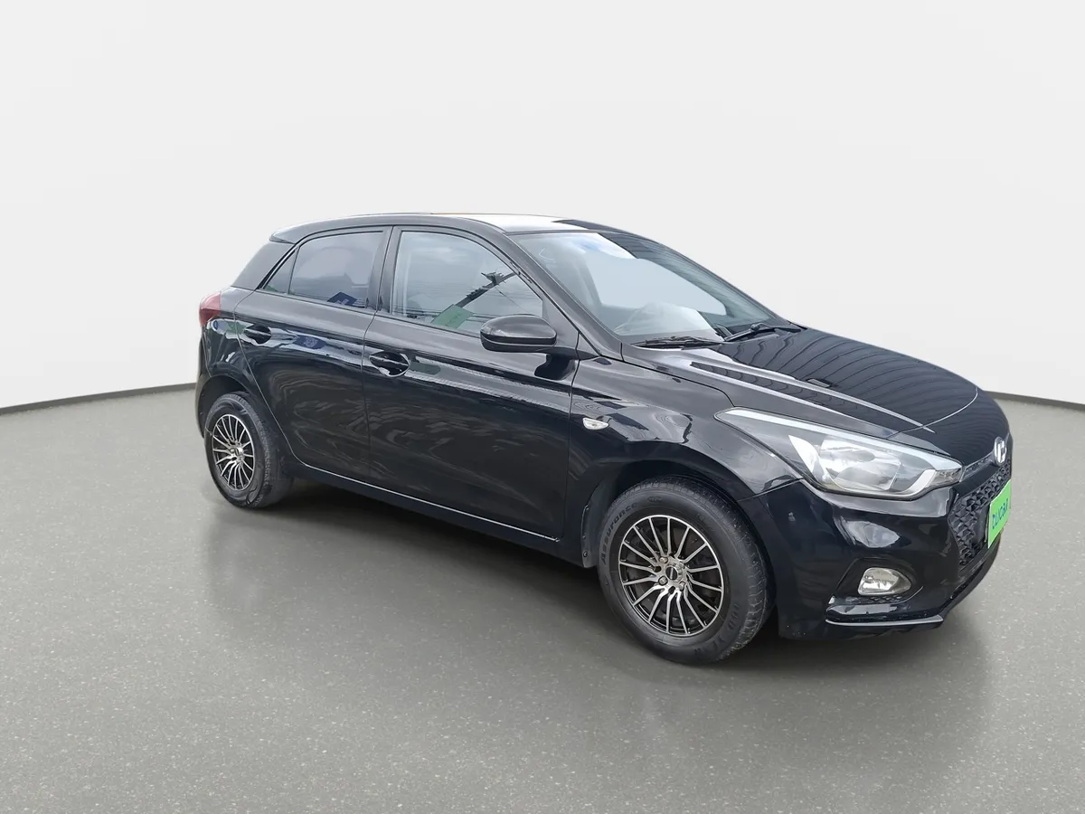 Hyundai I20 1.4 Gl Active 4x2 Hb Mt 5p año 2021