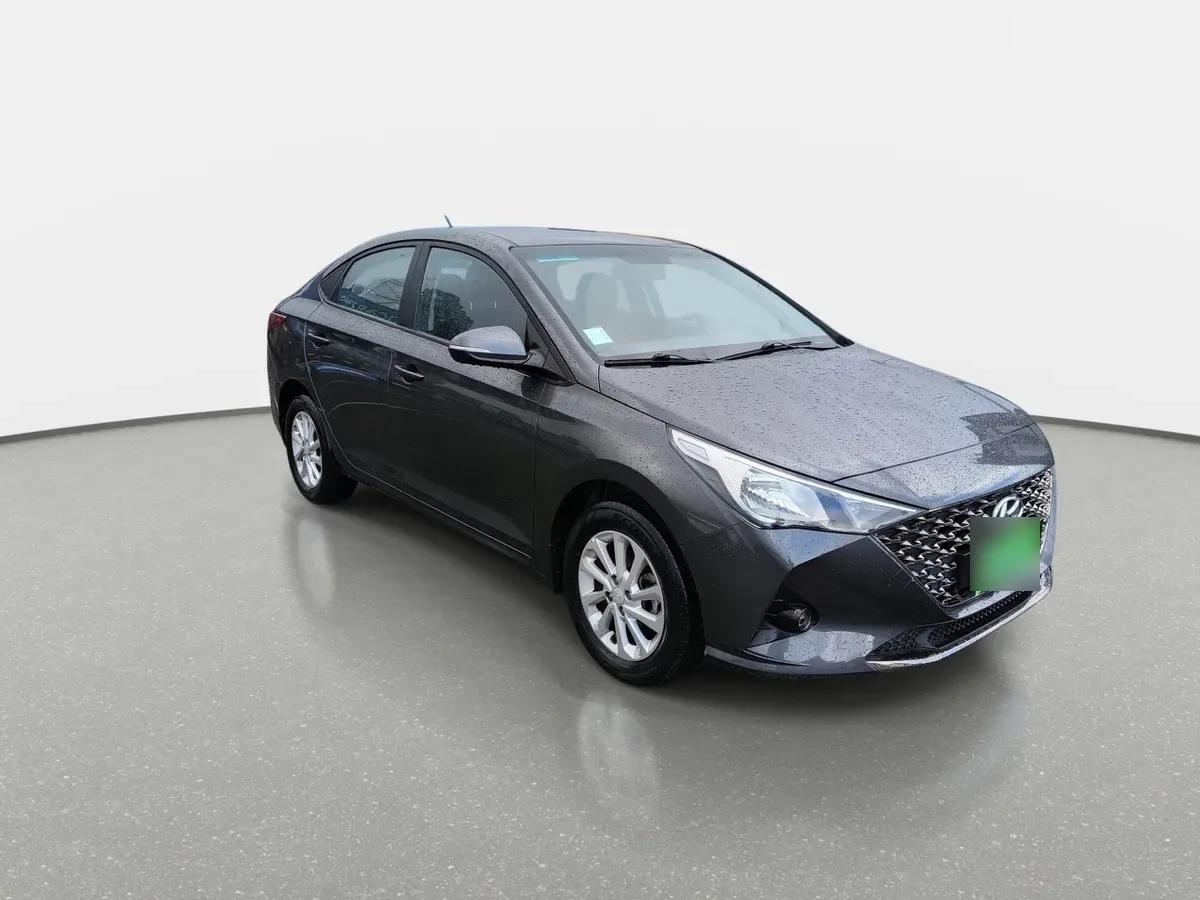 Hyundai Accent 1.4 Hci Value 4x2 Mt 4p año 2021