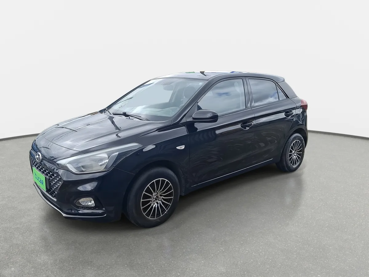 Hyundai I20 1.4 Gl Active 4x2 Hb Mt 5p año 2021