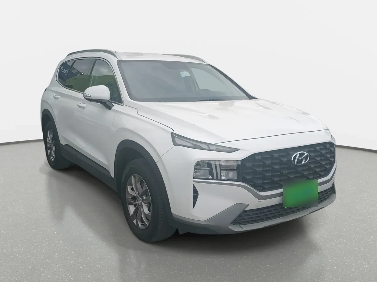 Hyundai Santa Fe 2.5 Plus Fl 2wd At 5p año 2023