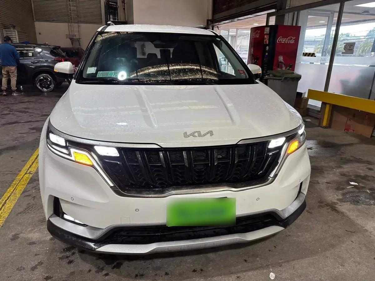 Kia Carnival 3.5 Ex 4x2 8at 5p año 2022
