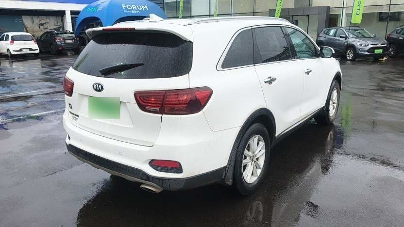 Kia Sorento 2.4 Ex 2wd Mt 5p año 2019