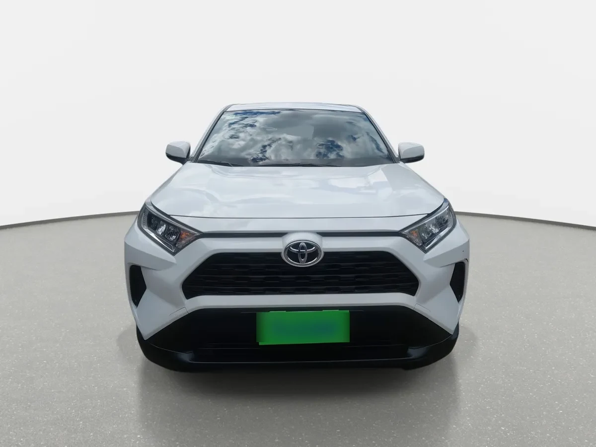 Toyota Rav 4 2.0 Le 4x2 Cvt At 5p año 2022