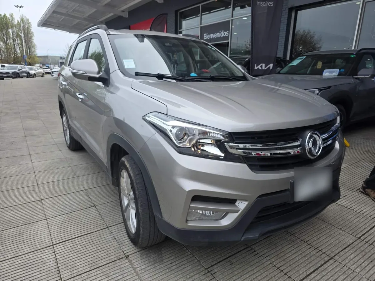 DFSK 560 1.8 Comfort 4x2 Mt 5p año 2025