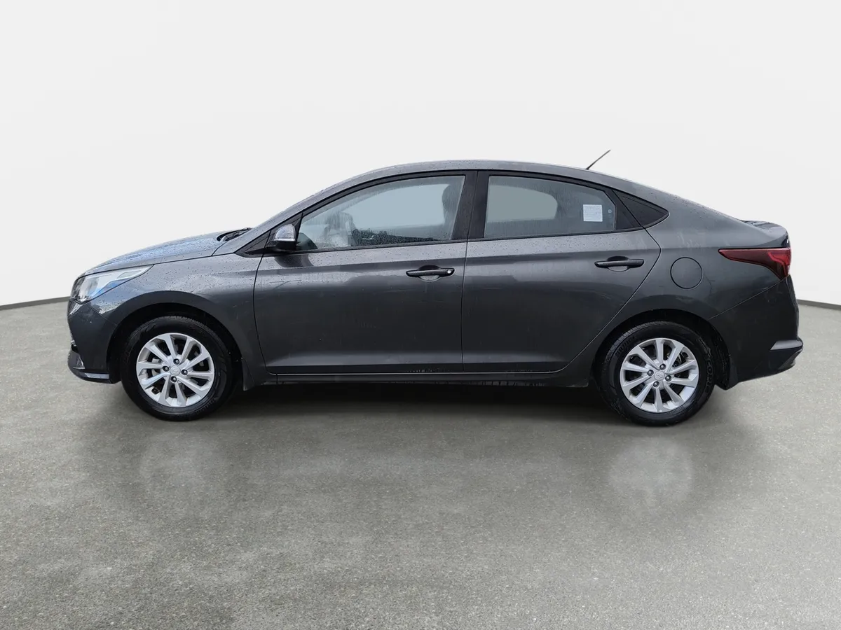 Hyundai Accent 1.4 Hci Value 4x2 Mt 4p año 2021