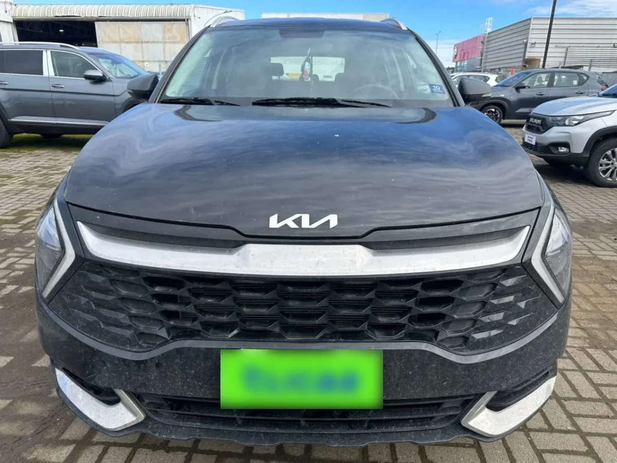 Kia Sportage 2.0 Ex Benc 2wd 6mt 5p año 2024