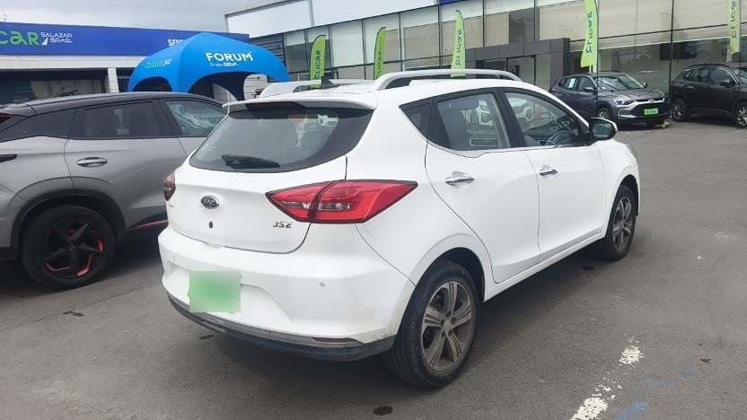 JAC Js2 1.5 Luxury 4x2 Mt 5p año 2023
