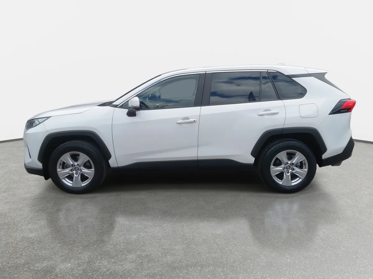 Toyota Rav 4 2.0 Le 4x2 Cvt At 5p año 2022