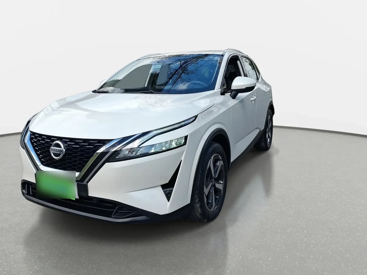 Nissan Qashqai 1.3t Sense 2wd Mt 5p año 2023