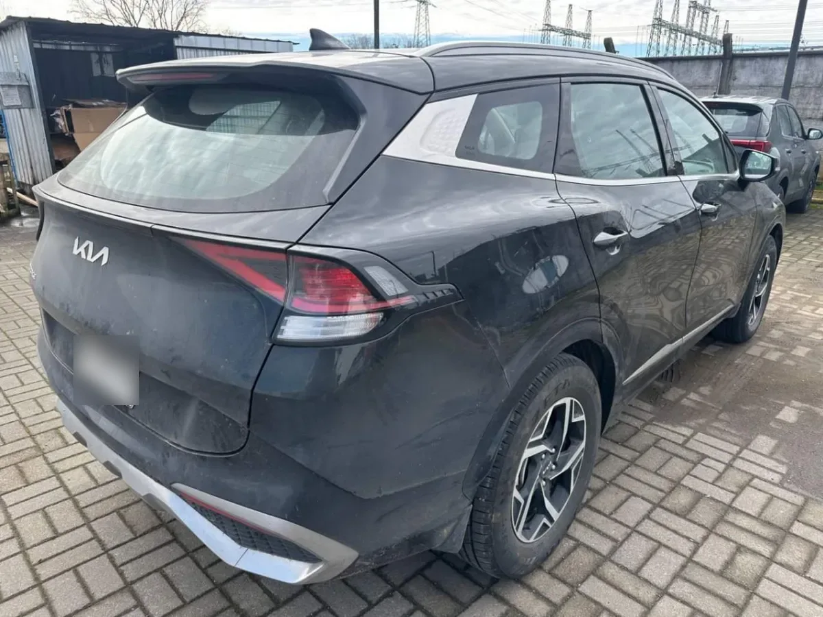 Kia Sportage 2.0 Ex Benc 2wd 6mt 5p año 2024