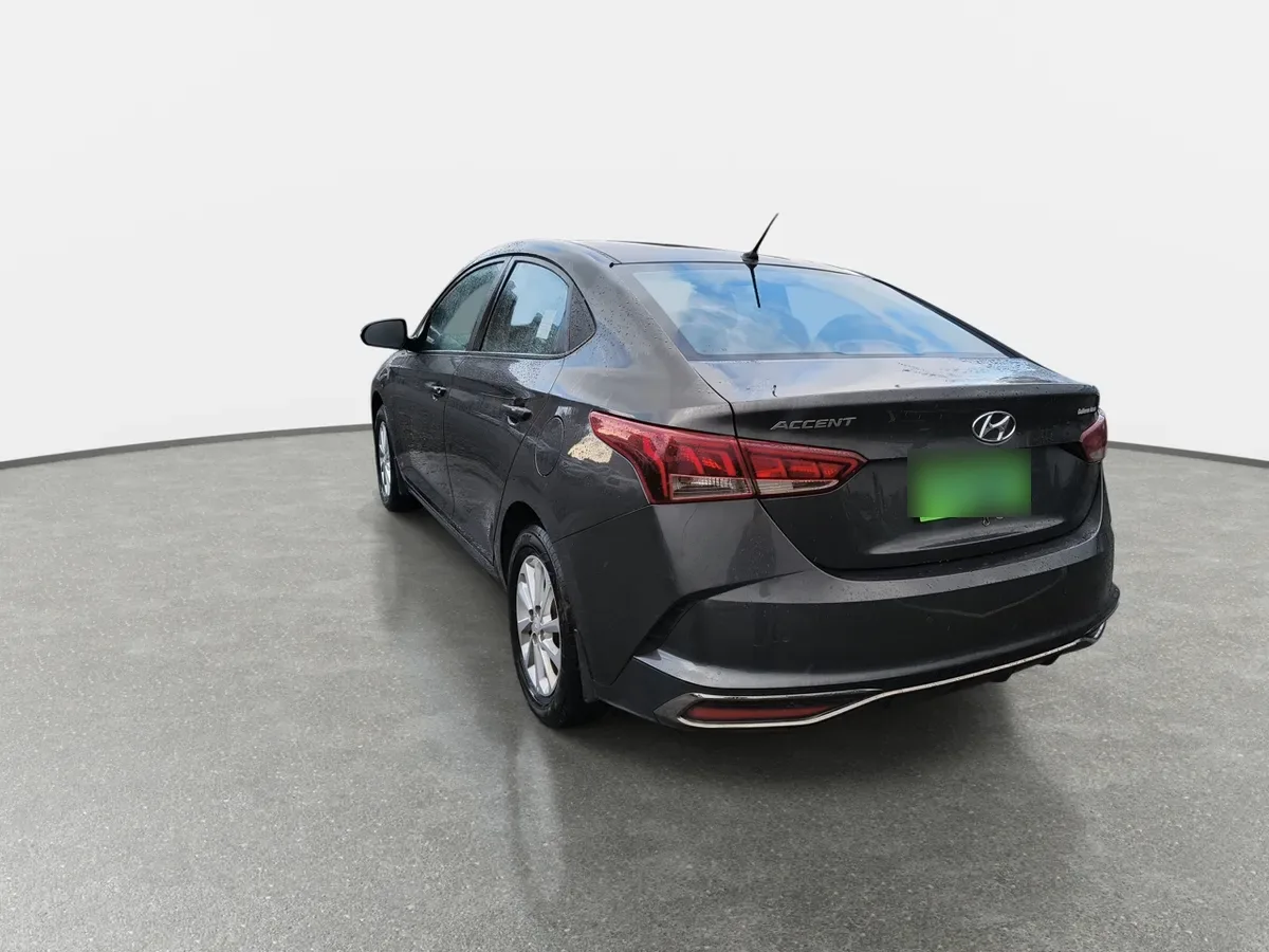 Hyundai Accent 1.4 Hci Value 4x2 Mt 4p año 2021
