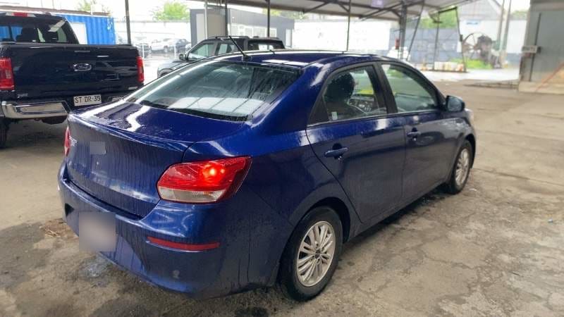 Kia Soluto 1.4 Lx 4x2 E6 Mt 4p año 2025
