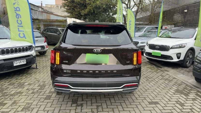 Kia Sorento 3.5 Gtl Gsl Awd 8at 5p año 2021