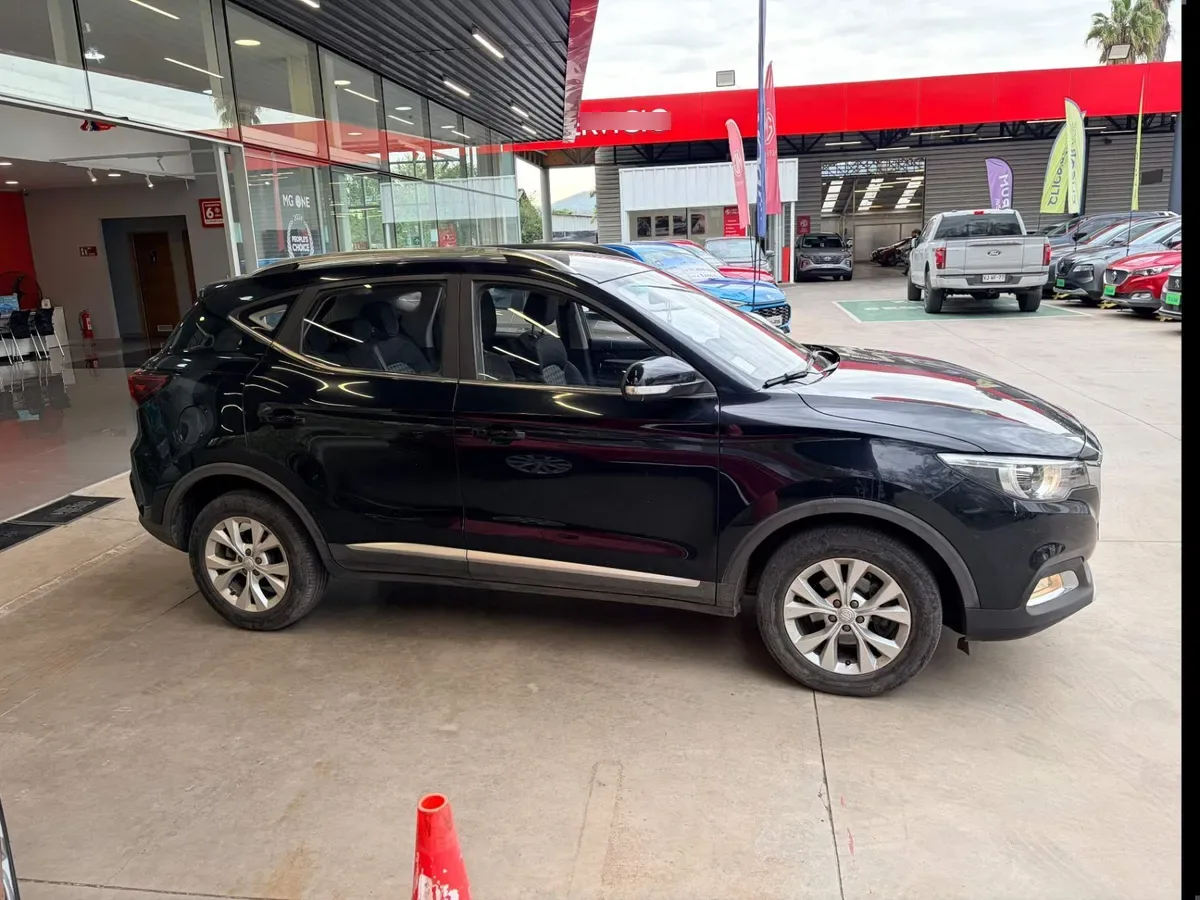 MG Mg Zs 1.5 Std 4x2 5mt 5p año 2019