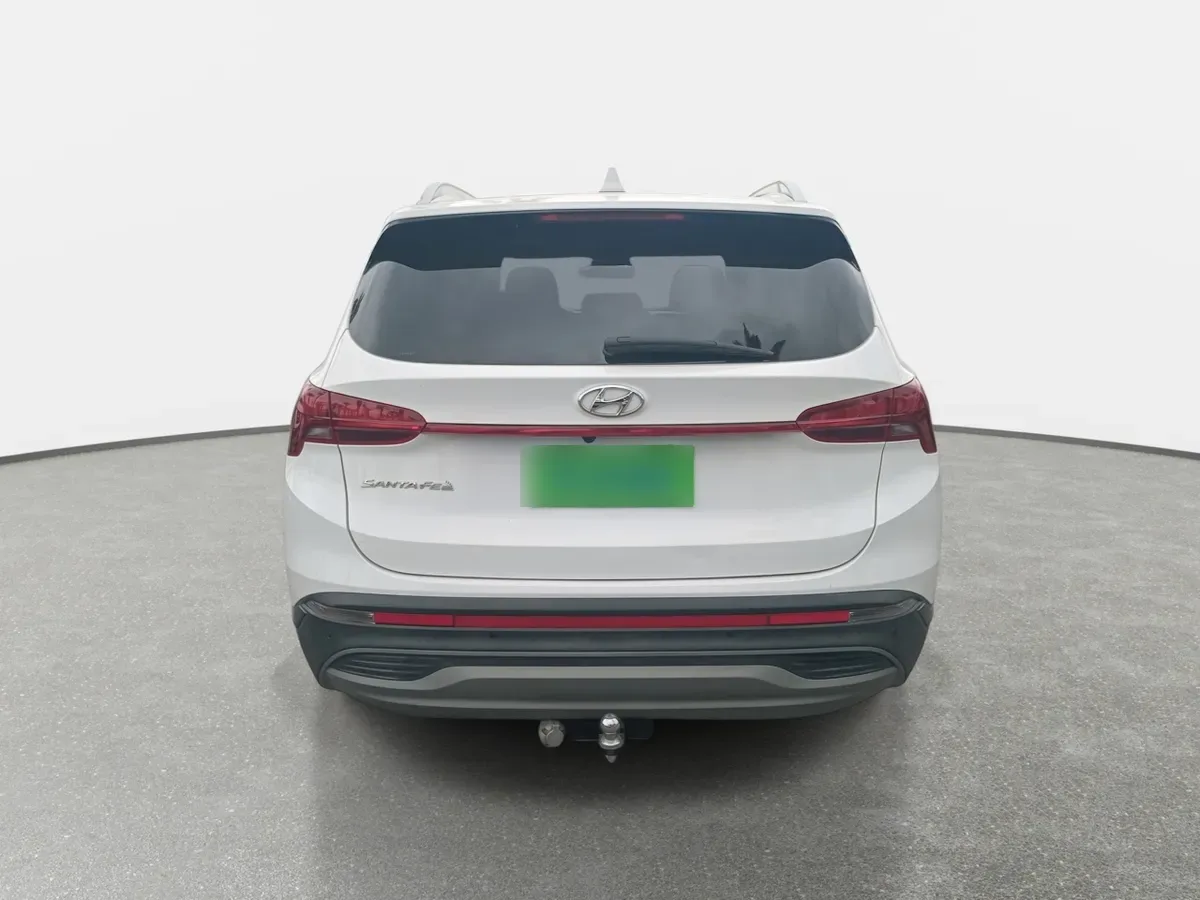 Hyundai Santa Fe 2.5 Plus Fl 2wd At 5p año 2023