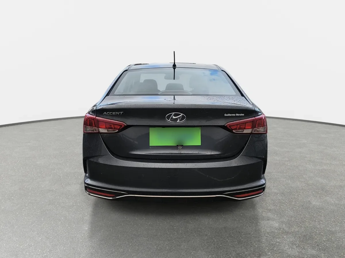 Hyundai Accent 1.4 Hci Value 4x2 Mt 4p año 2021
