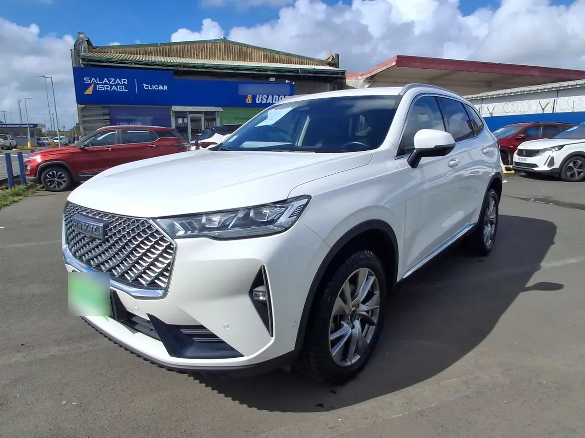 Haval H6 2.0 Deluxe 4x4 At 5p año 2023