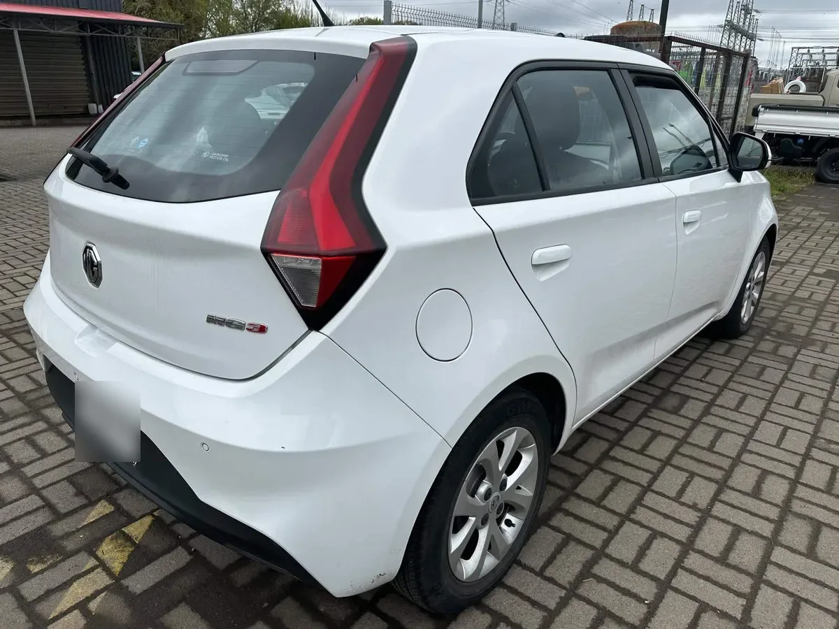 MG Mg 3 1.5 Std 4x2 Hb Mt 5p año 2024