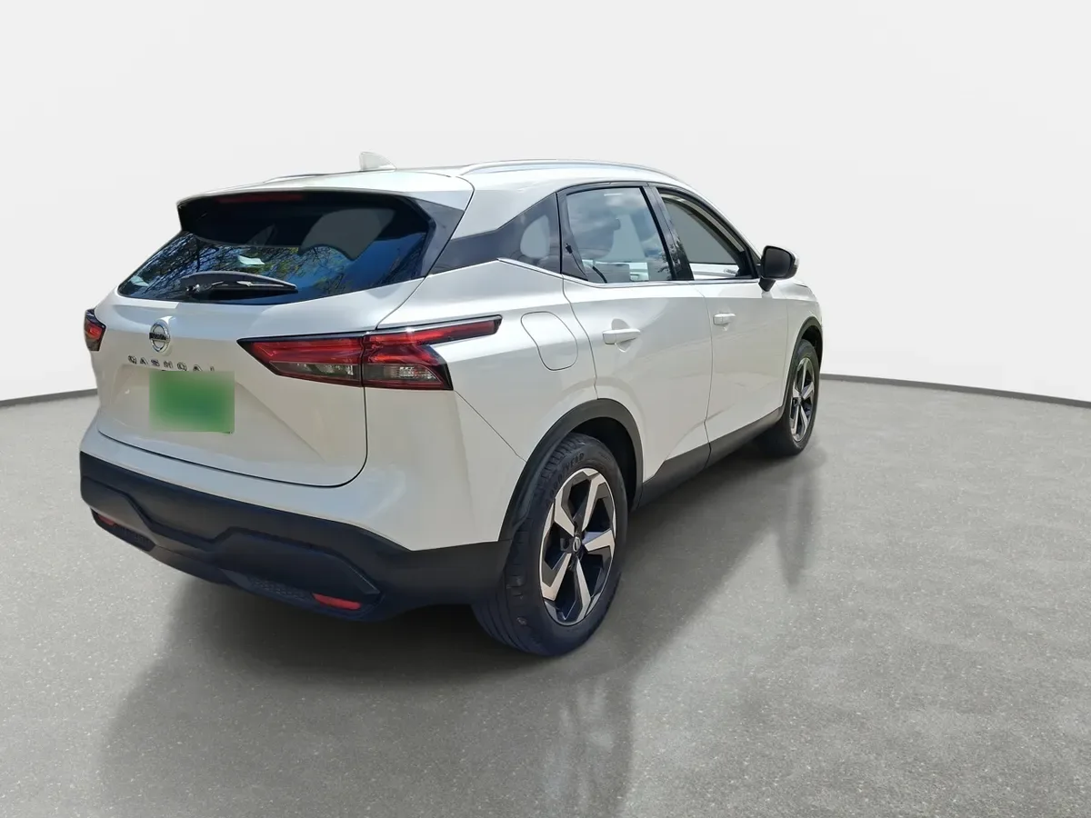 Nissan Qashqai 1.3t Sense 2wd Mt 5p año 2023