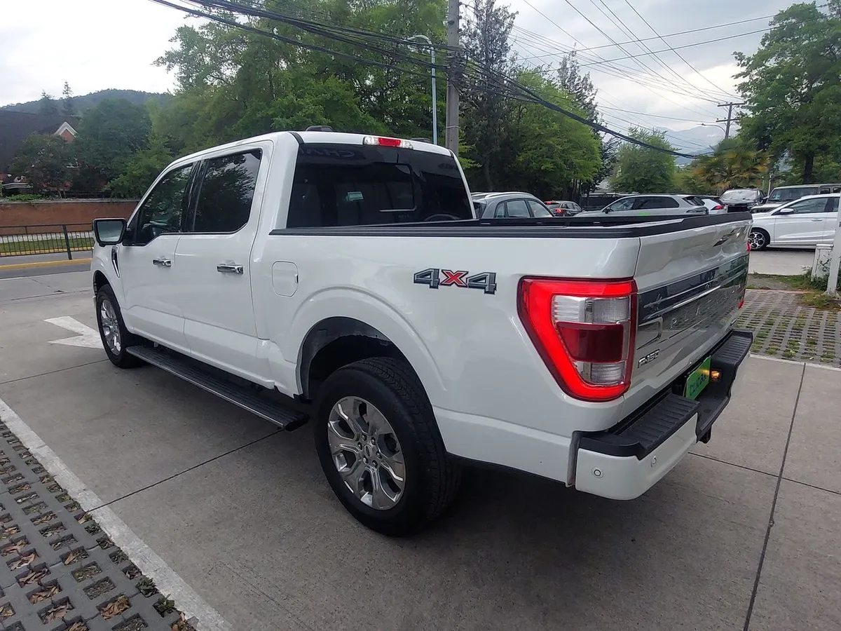 Ford F-150 3.5 Platinum Cc Dob. Cab. 4x4 At 4p año 2024