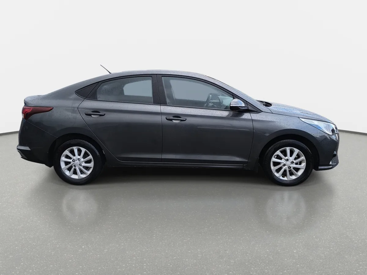 Hyundai Accent 1.4 Hci Value 4x2 Mt 4p año 2021