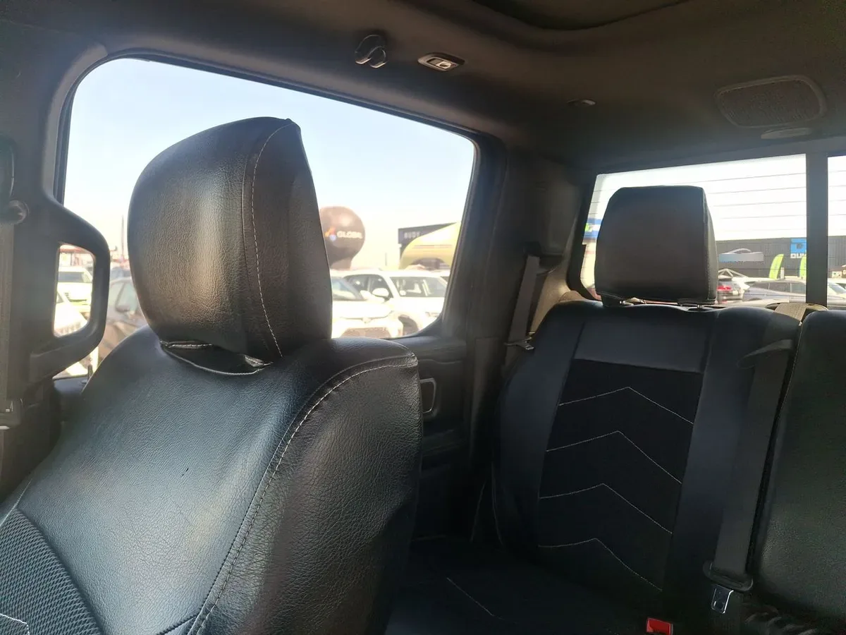 Ram 1500 5.7 Laramie Sport 4x4 At 4p año 2022