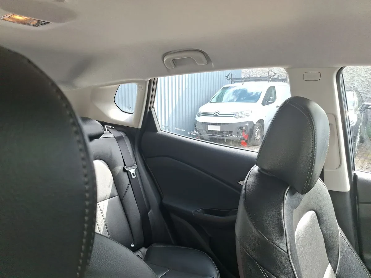 Chevrolet Tracker 1.2t Ltz T 4x2 At 5p año 2026