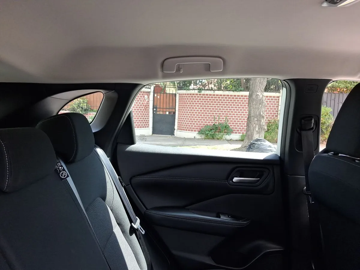 Nissan Qashqai 1.3t Sense 2wd Mt 5p año 2023