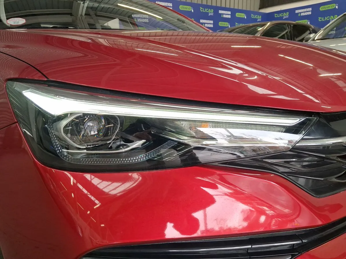 MG 5 1.5 Com 4x2 Mt 4p año 2026