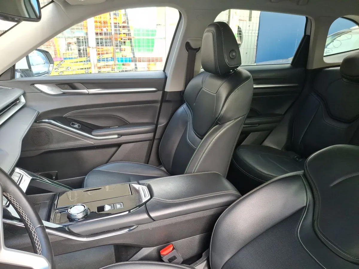 Haval H6 2.0 Deluxe 4x4 At 5p año 2023