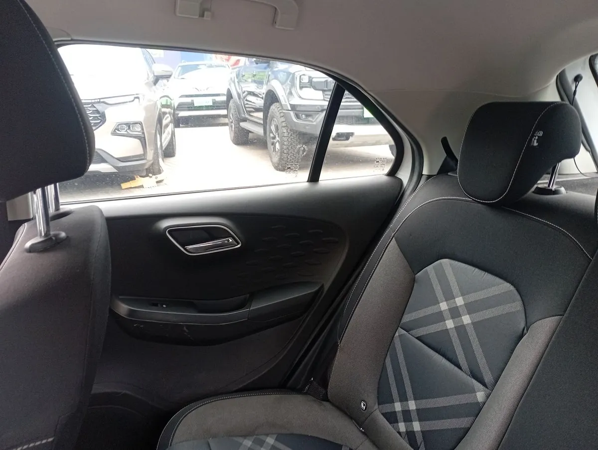 MG Mg 3 1.5 Comfort 4x2 Hb Mt 5p año 2021