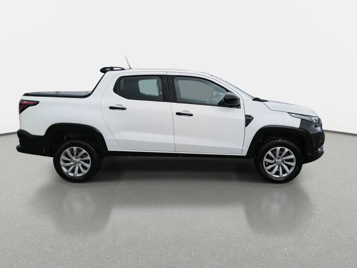 Ram 700 1.3 Slt 4x2 Dob. Cab. Mt 4p año 2026