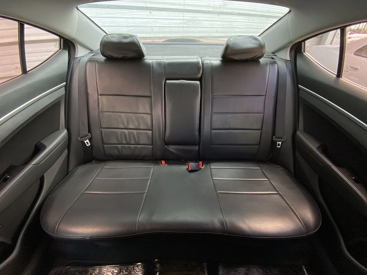 Hyundai Elantra 1.6 Value Fl 4x2 Mt 4p año 2021